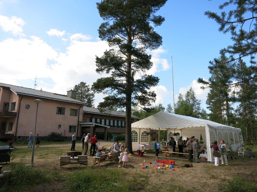 Holiday Center Luppo Hotel Pyhatunturi Exterior photo